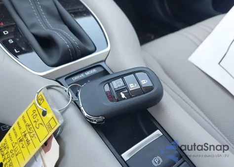 2025 Honda Hr-V Awd Ex-L z USA, uszkodzony, nr VIN 3CZRZ2H70SM747831